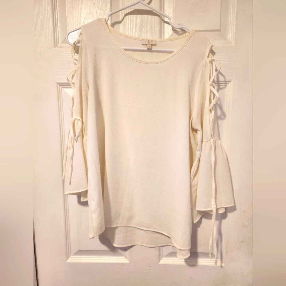C‎ Cream Blouse Womens Small Lace Up Sleeve Ruffle Cuff Textured Top - Picture 2 of 7